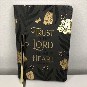 Black and Gold Floral Prayer journal Proverbs 3:5 w/ Gold pen